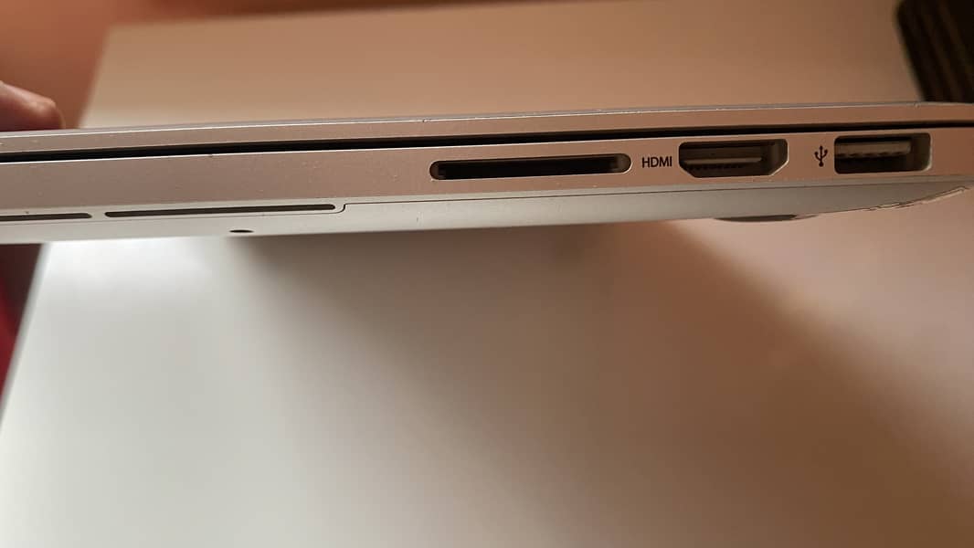 MacBook Pro 1