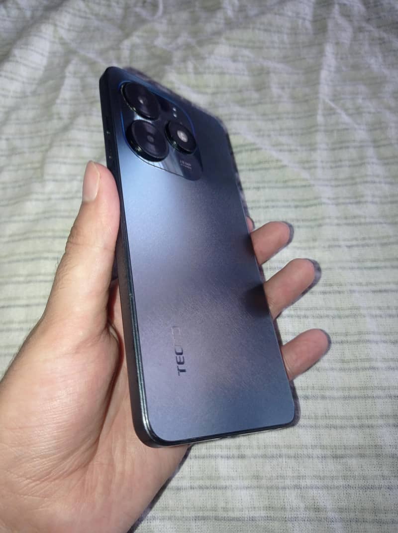Tecno 0