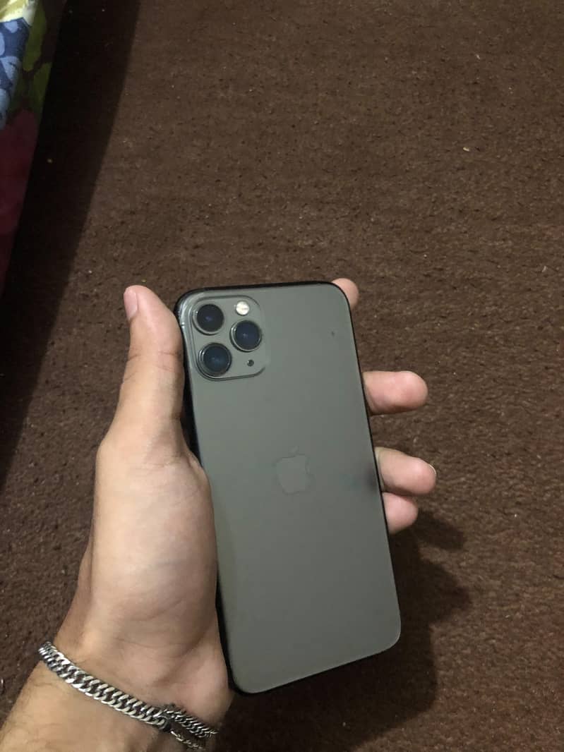 Apple iPhone 11 1