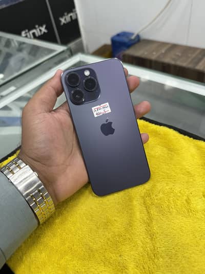 iPhone 14 Pro Max