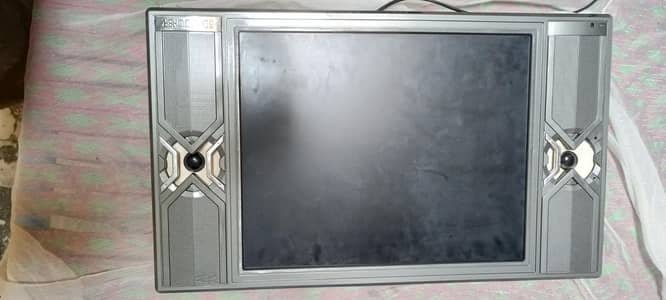 17 inch LCD monitor Working Condition