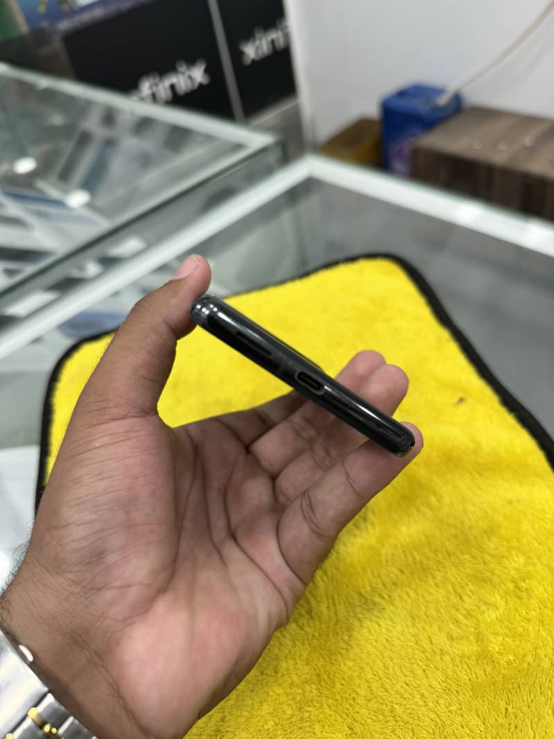 Google Pixel 7 Pro 2