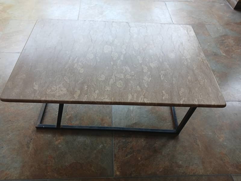 Coffee table / marble top 2