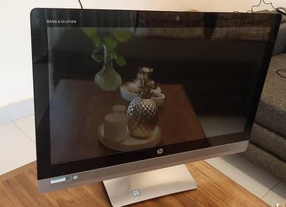 HP AIO 800 G2 Touch 23 Inch Screen  in New Condirtion