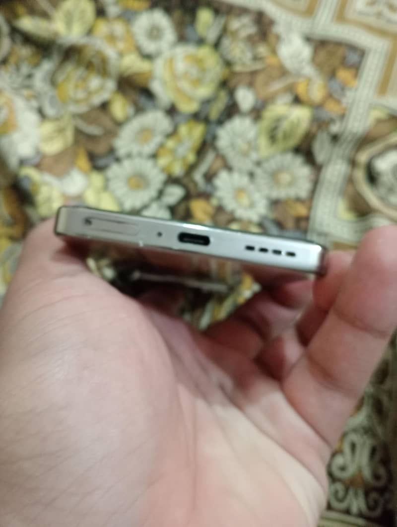 Infinix Note 40 2