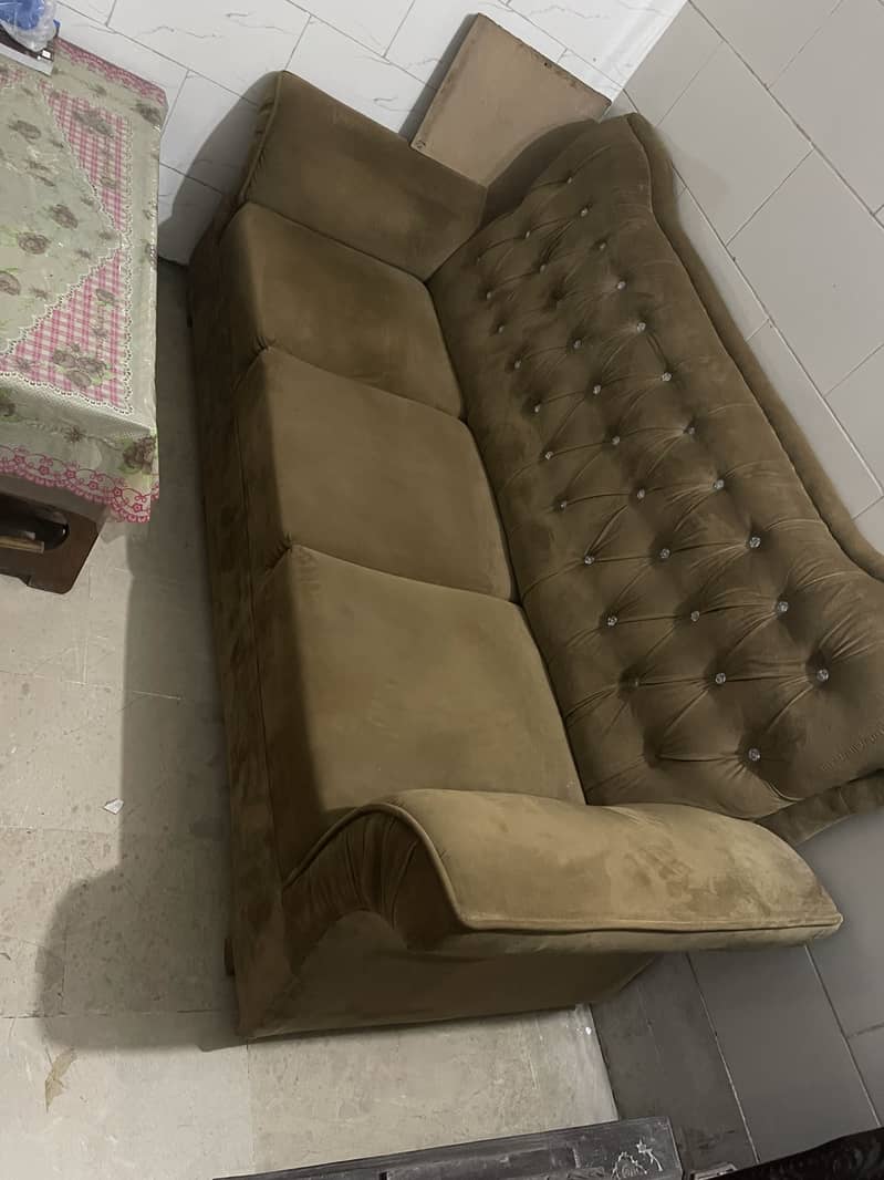 6seater sofa set 0