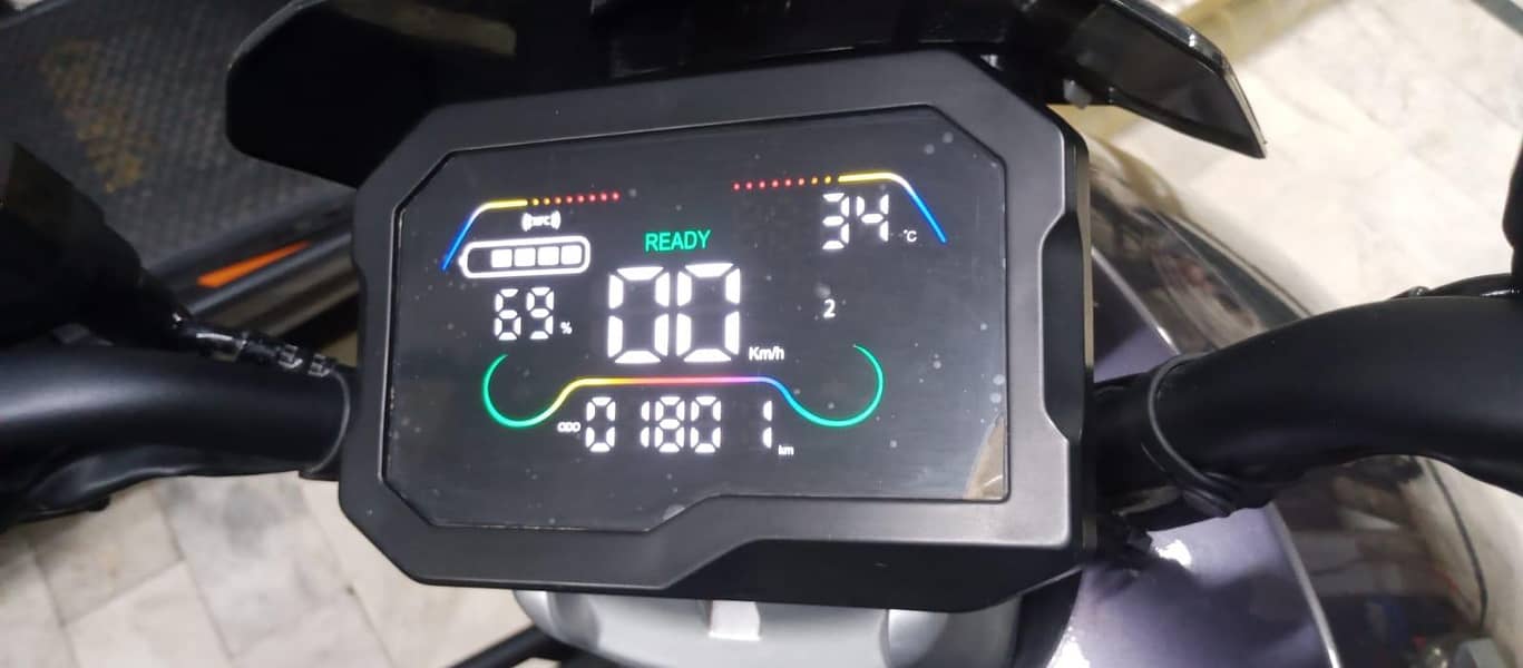 Crown Electric Mobility Model Flash 1