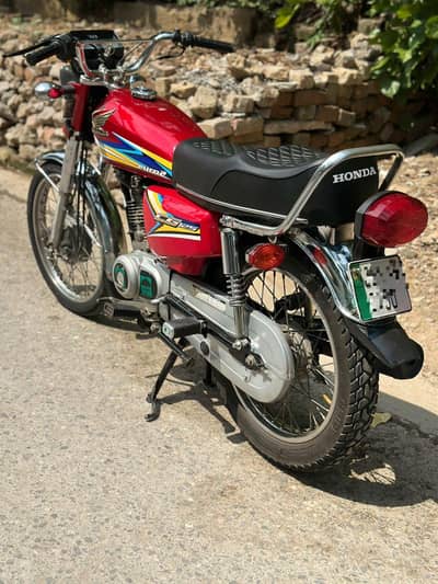 Honda CG 125 2019 model WhatsApp 03. . 24. . 70. . 36. . 099. .