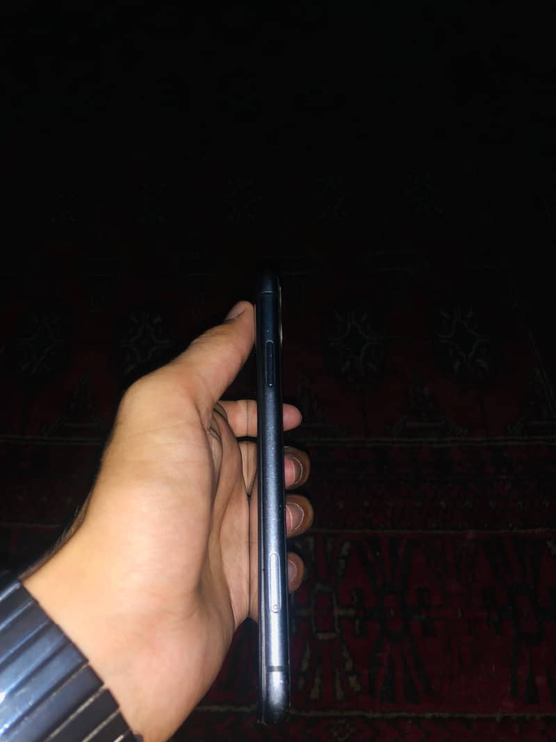 Apple iPhone 11 2
