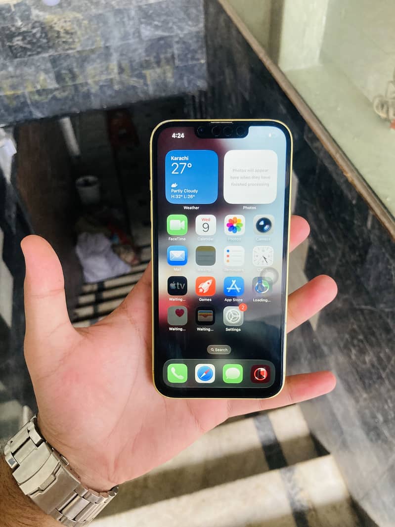 Apple iPhone 14 2