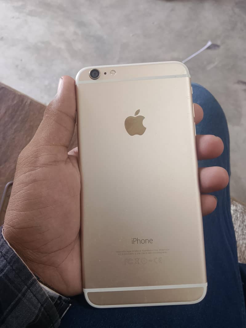 Apple iPhone 6S Plus 0