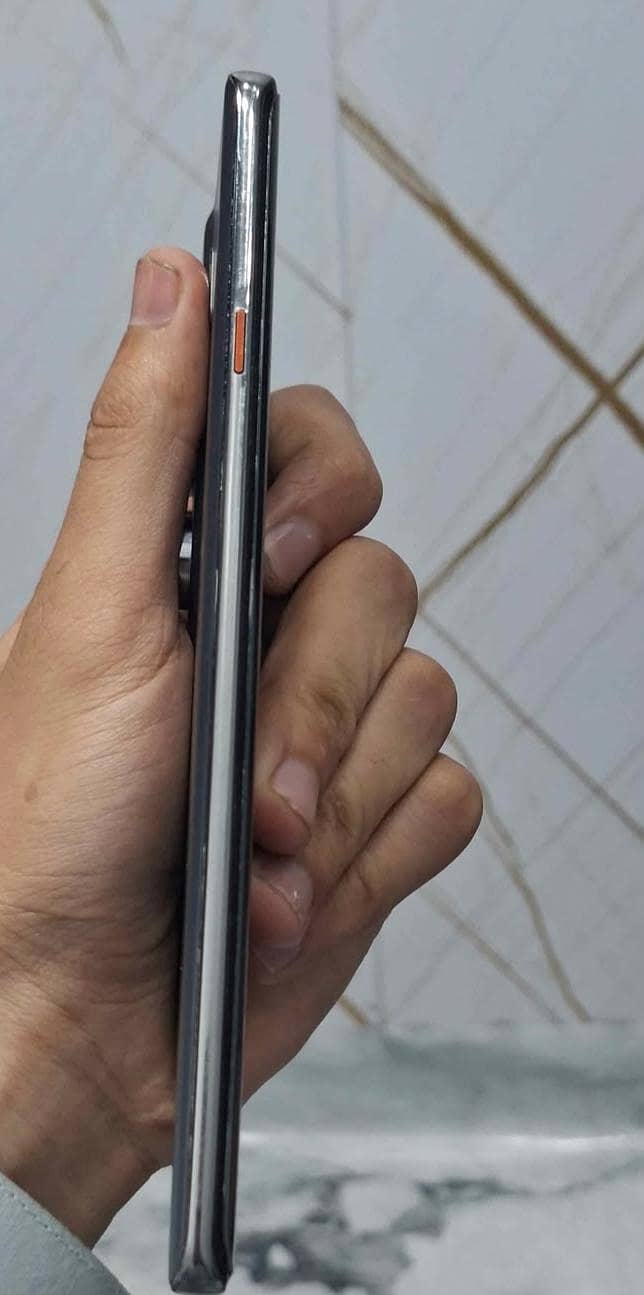 tecno camon 40 pro 3