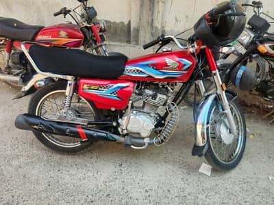Honda 125 2024 Model Red