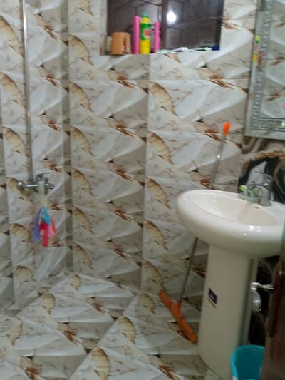 1 kanal upper portion for rent office use in pak block Iqbal town Lahore