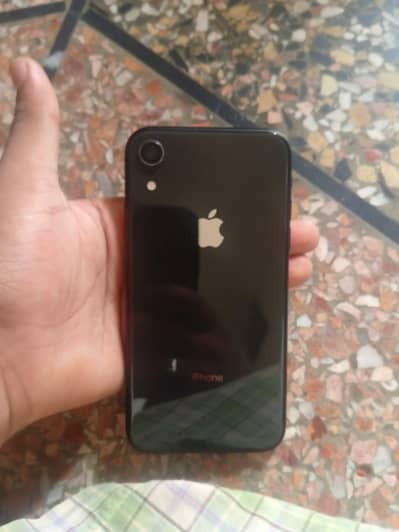 Apple iPhone XR