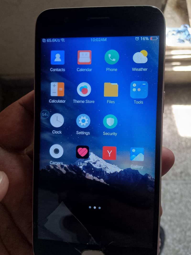 OPPO A57 0
