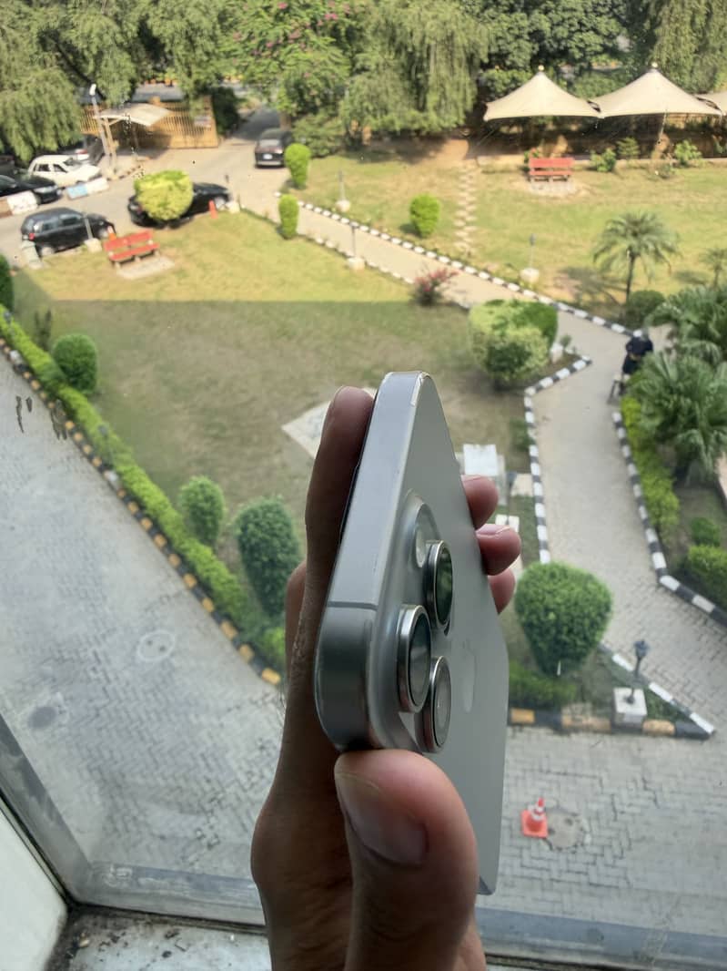 iPhone 15 Pro 256 6