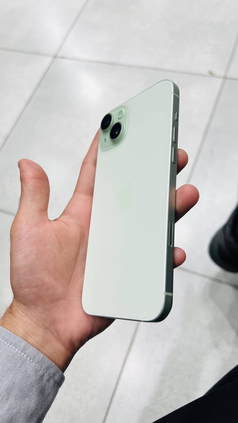 Iphone 15 plus MDM 2