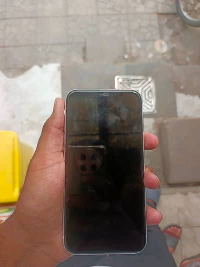 Apple iPhone XR