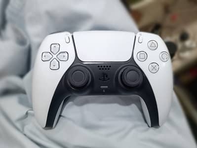 Sony PS5 Genuine Controller V2 Came with Console 10/10 Condition