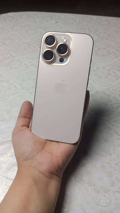 Apple iPhone 16 Pro