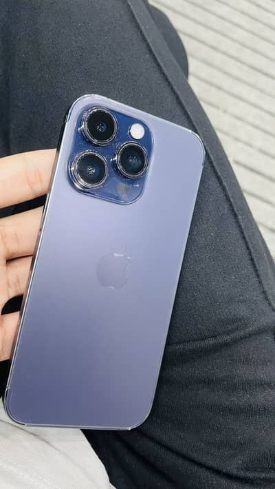 Iphone 14 pro deep purple