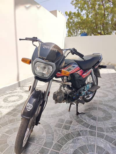 Dream 70cc one hand used