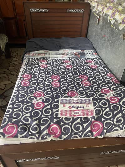 2 single bed with metris