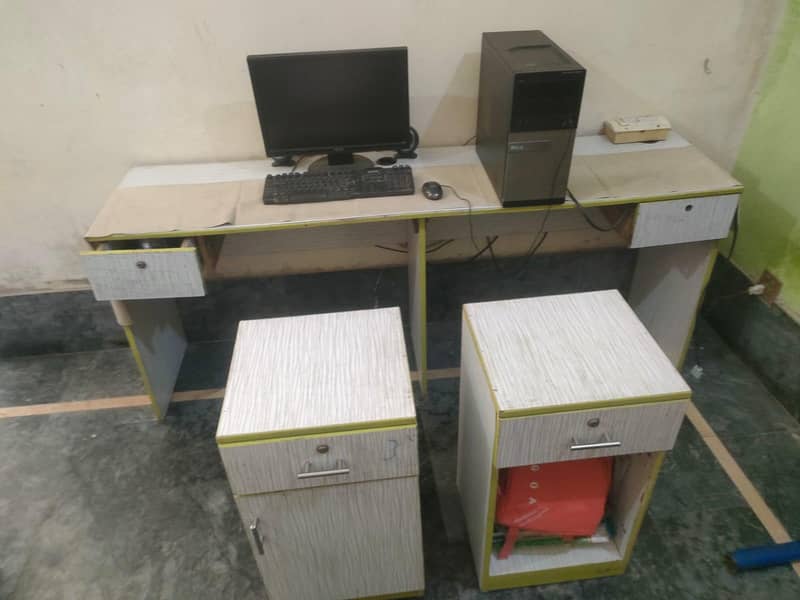 computer table 6