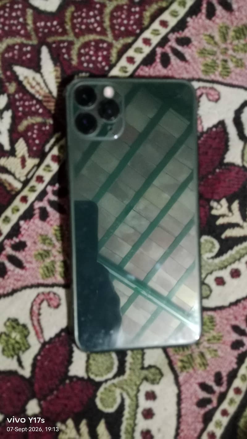 Apple iPhone 11 Pro Max 0