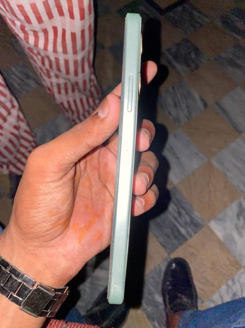 OPPO A5 Pro 1
