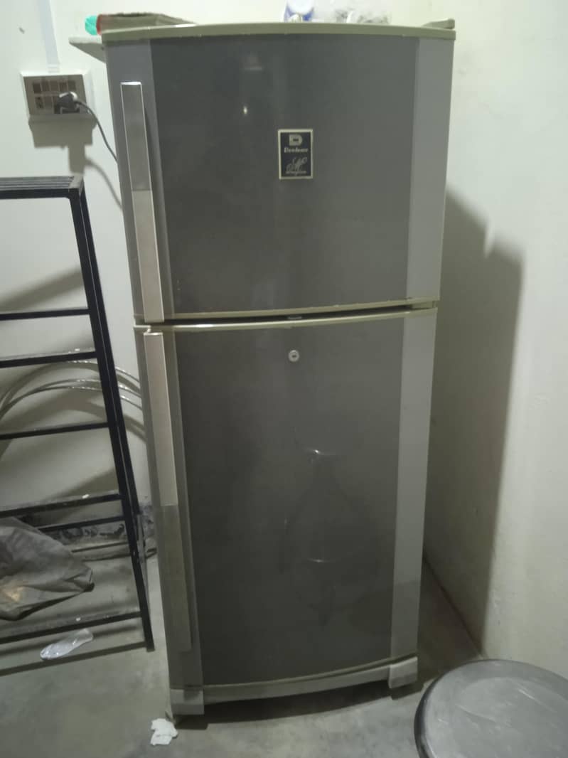 Refrigerator 0