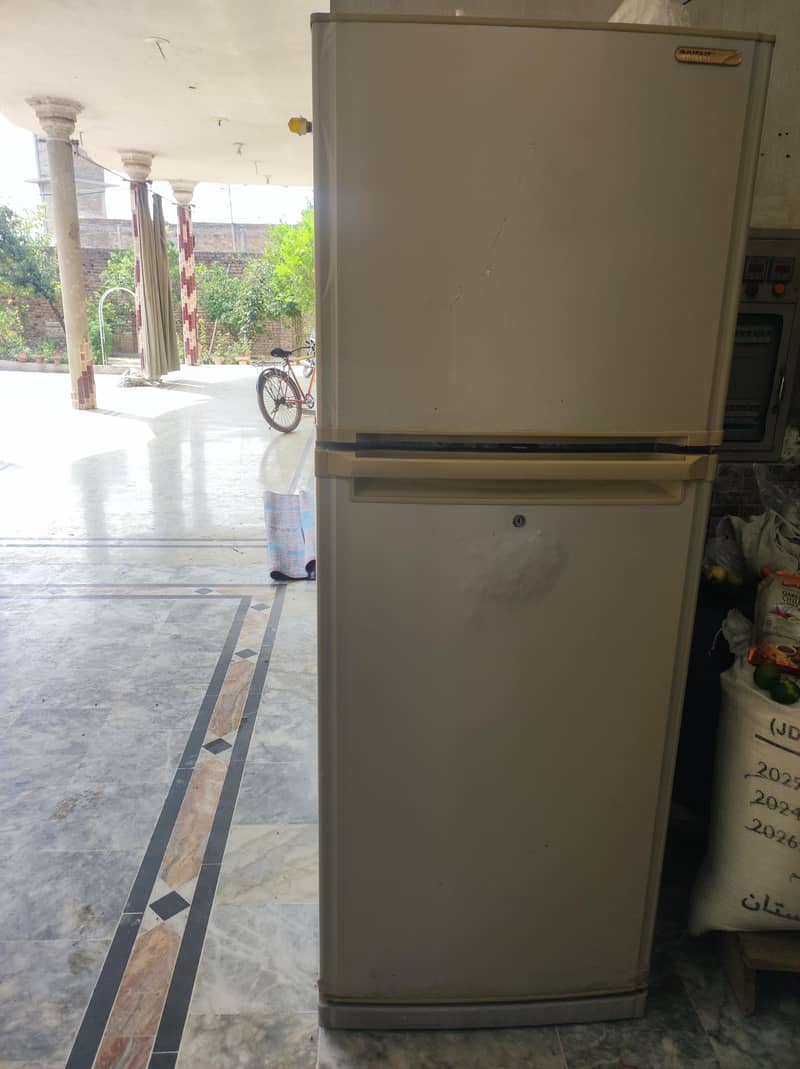 refrigerator orient 1