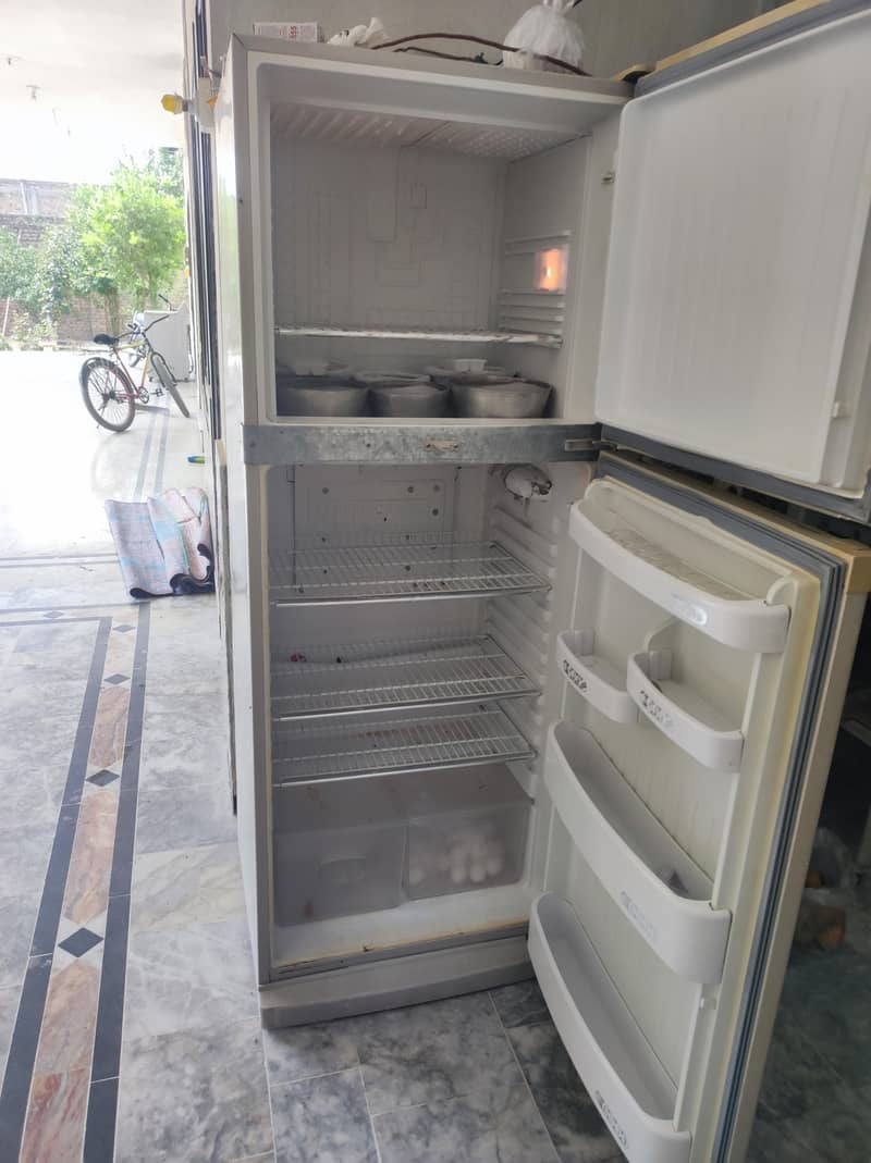 refrigerator orient 3