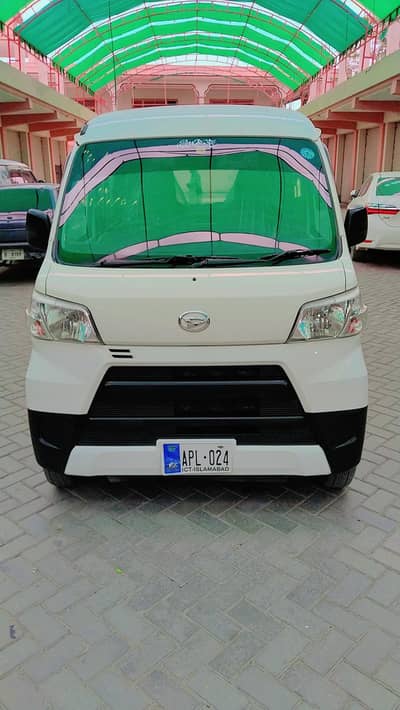 Daihatsu hijet 2018