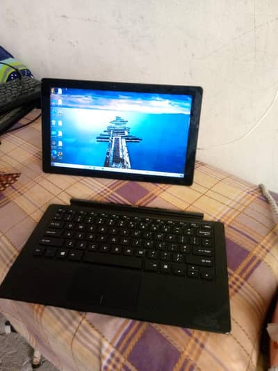 4th Genration 3 in 1 Laptop All ok