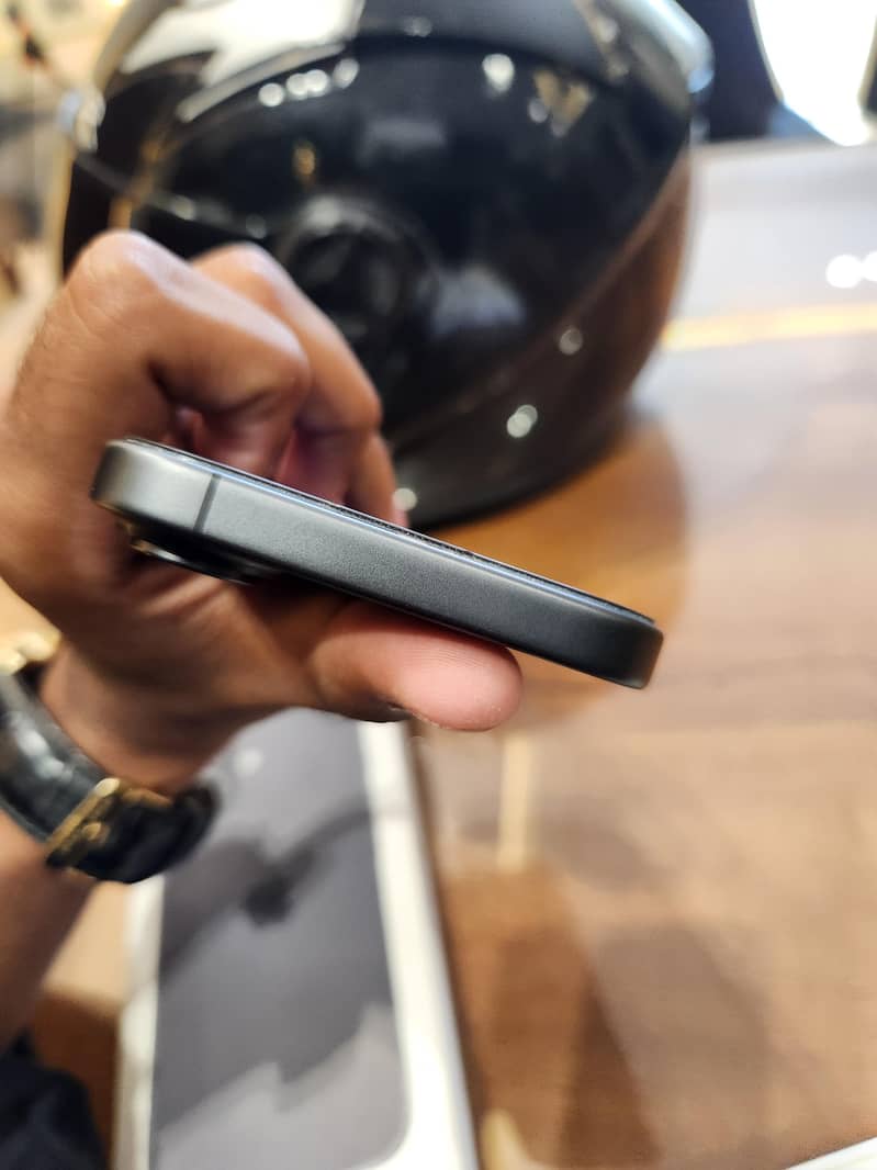 Apple iPhone 17 1