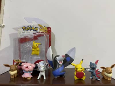 Pokemon Figures & Toys