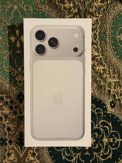 iPhone 17 pro max 512GB Non pta Box pack