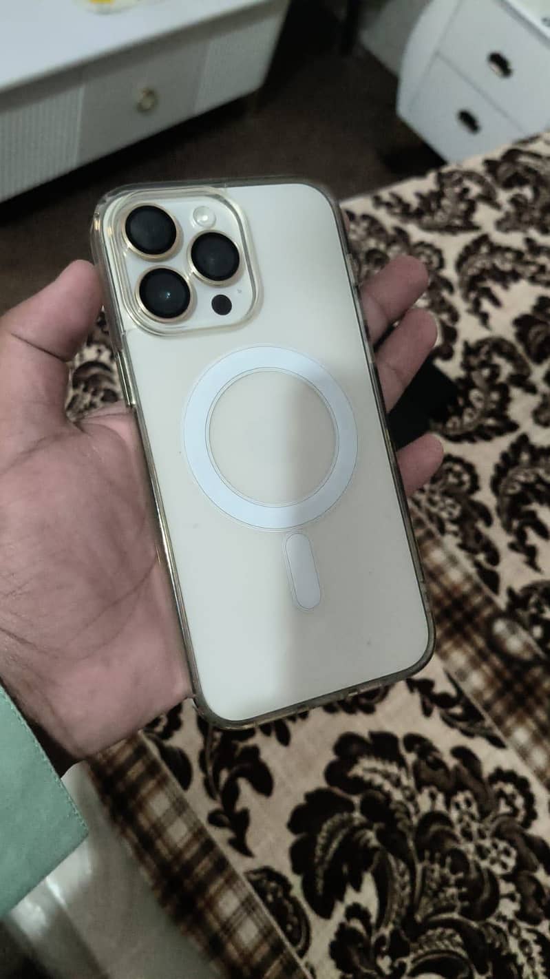 Iphone 14 pro max 0