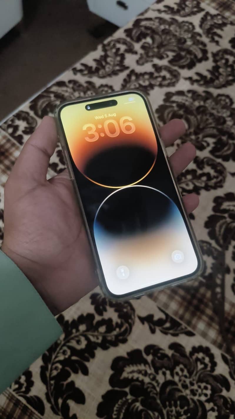 Iphone 14 pro max 1