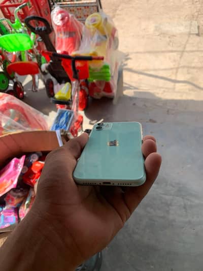Apple iPhone 11