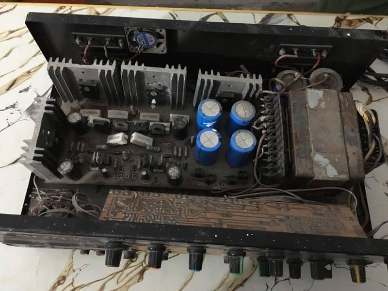amplifier 2