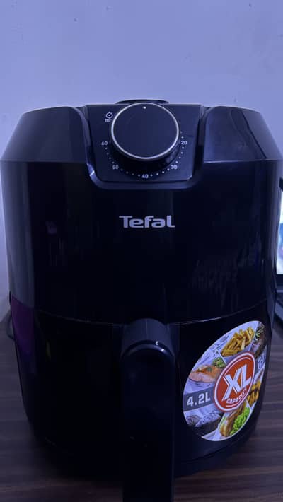 TEFAL 4.2L Air Fryer
