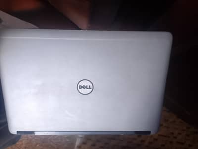 Dell Latitude e7240