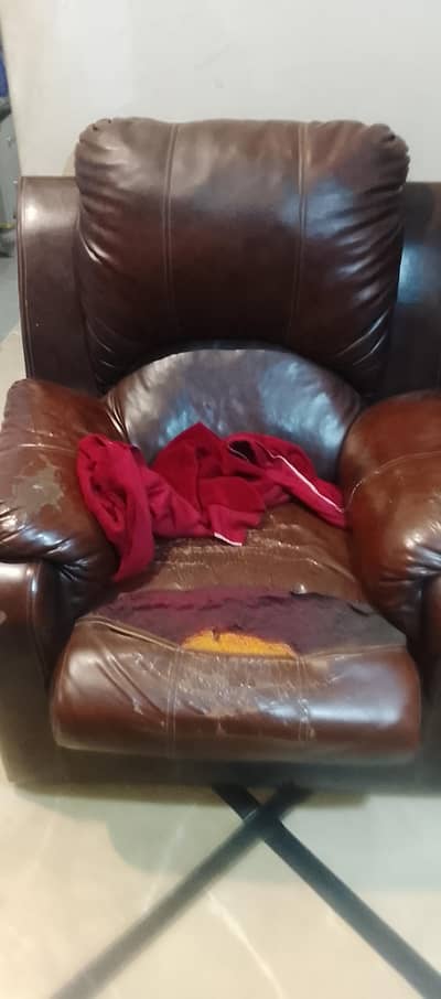urgent sale 7 seater sofa