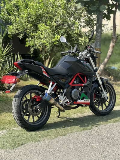 BENELLI TNT 25 2016