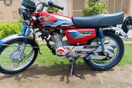 HONDA 125 For sale 0/3 /2/4/4/5/4/8/4/5/1