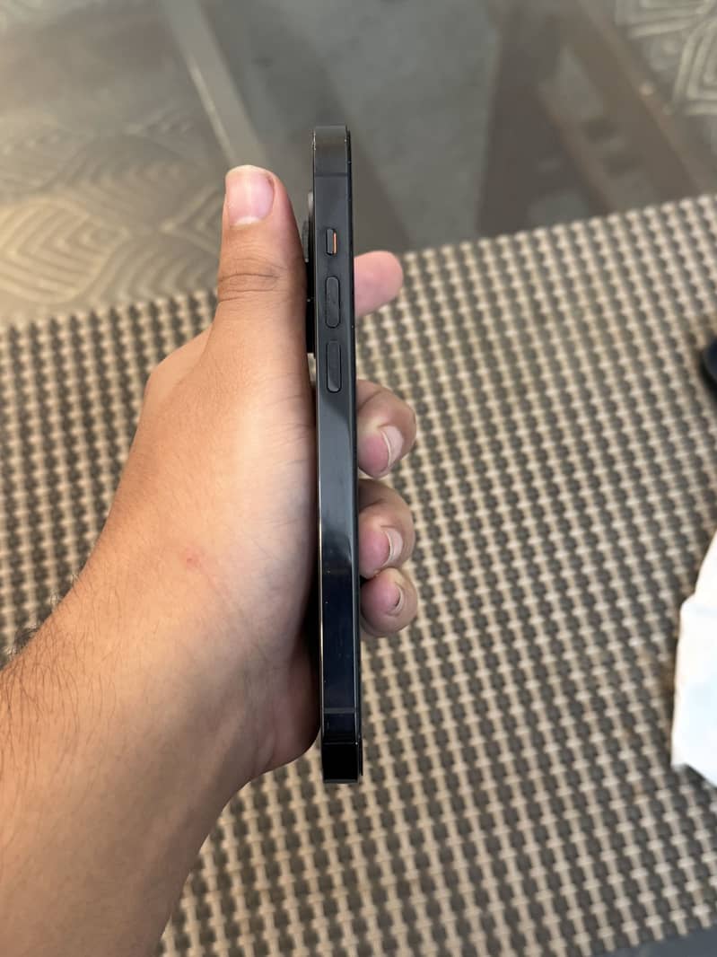 Apple iPhone 14 Pro 6