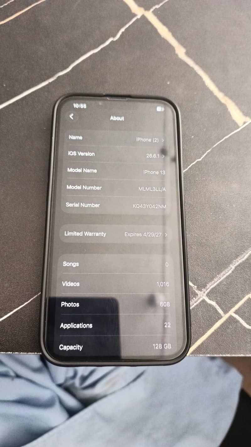 Apple iPhone 13 6